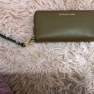 Brown Michael Kors satchel